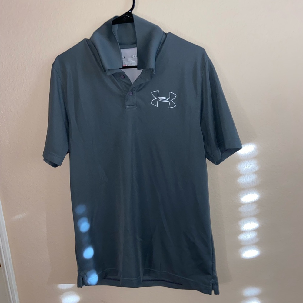 Men’s grey sport under armour coaching collared pull over short sleeve shirt